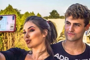 Dois anos depois, a influenciadora começou a trabalhar com Rezende, um dos maiores youtubers do Brasil e empresário do ramo da internet. Os dois engataram relacionamento que durou até o início de 2020