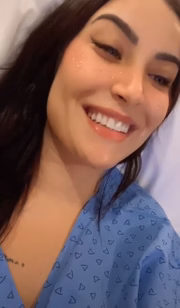 A influencer e ex-BBB está internada no hospital Albert Einstein, em São Paulo, desde segunda-feira (27), por conta de uma crise de amigdalite. 