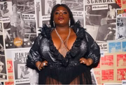 Em 2017, a funkeira ganhou notoriedade na internet após atuar no clipe Vai Malandra, da cantora Anitta. Dias após a participação que a destacou, Jojo lançou o single Que Tiro Foi Esse, que a tornou nacionalmente conhecida