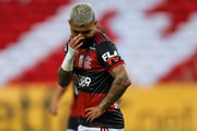 Ele tem tentado manter a festa em sigilo