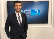 Matheus apresentou telejornais na TV Anhanguera, afiliada da TV Globo