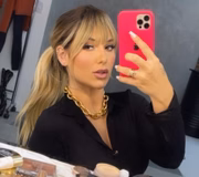 Influencer é uma verdadeira máquina de fazer dinheiro