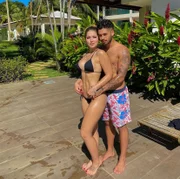 O casal está esperando o primeiro filho 