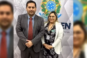 Luciane Barbosa Farias e o secretário nacional de Políticas Penais do Ministério da Justiça, Rafael Velasco Brandani