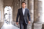 Tom Cruise é um ator e produtor de cinema norte-americano de origem irlandesa