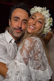 Yan Acioli e Sabrina Sato