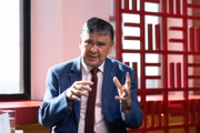 O ministro Wellington Dia também participou da reunião