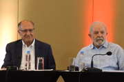Em São Paulo, PSB oficializa nome de Alckmin como vice de Lula