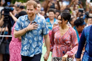 O príncipe Harry e Meghan Markle em viagem pelo Fiji 