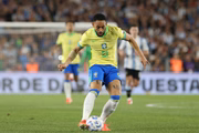 Matheus Cunha diminuiu o placar para 2 x 1 