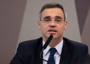 Ministro do STF, André Mendonça diz votar contra Bolsonaro