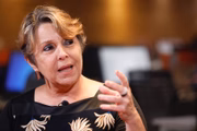 Erika Kokay usou R$ 20 mil da cota para bancar um serviço de consultoria, que inclui "manutenção de equipamentos de informática, banco de dados, agenda eletrônica, entre outros" 