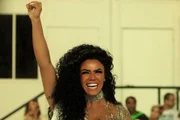 Evelyn Bastos também estará em A Fazenda