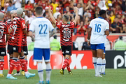 A partida no Maracanã, em 12 de novembro de 2022, marcou a despedida de Diego Ribas e Diego Alves