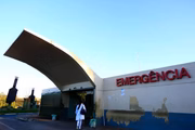 Prioridade é para profissionais de emergências e UTIs
