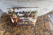 Voto de agradecimento ao Bento do Portão, no Cemitério de Santo Amaro