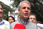 Luiz Felipe D'Ávila, candidato à Presidência da República, votou em uma escola em São Paulo, na manhã de domingo (2/10)