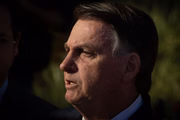 Cid enviou a Bolsonaro certificado de venda de relógio