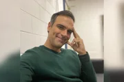 Tadeu é irmão de Oscar Schmidt, jogador de basquete, tio de Bruno Schmidt, jogador de vôlei de praia e campeão olímpico, e filho de Oswaldo Heidi Schmidt, atleta do Fluminense