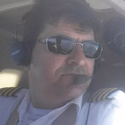 Piloto que morreu em explosão de avião em Ubatuba