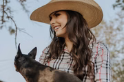A cantora teria deixado crianças chorando, que esperavam vê-la