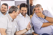 Nunes ao lado dos aliados Tarcísio de Freitas e Milton Leite