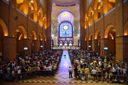 Com tema “Mãe Aparecida, acolhei-nos como peregrinos da esperança”, o evento deste ano deve ter em torno de 350 mil visitantes