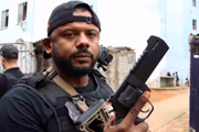 Carlos Alberto da Cunha tem de 43 anos,