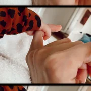 Ela ainda não mostrou o rosto da filha 
