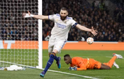LONDON, ENGLAND - APRIL 06: Karim Benzema,, player of Real Madrid, is celebrating the goal during the UEFA Champions League Quarter Final Leg One match between Chelsea FC and Real Madrid at Stamford Bridge on April 06, 2022 in London, England. (Photo by Antonio Villalba/Real Madrid via Getty Images)