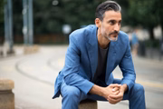 "Tenho pouquíssimosclientes homens que pintam o cabelo", diz Markos dos Anjos