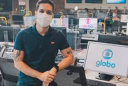 Ele trabalha na TV Globo em Brasília