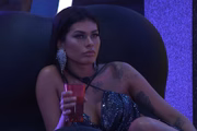 A cantora já foi vista como vilã
