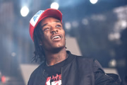 <b>Lil Uzi Vert</b> é considerado um dos maiores nomes do emo rap, com músicas de sucesso como <a href="https://www.youtube.com/watch?v=WrsFXgQk5UI" target="_blank">XO Tour Life</a>
