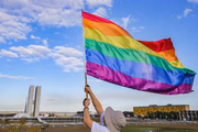 Alteração feita pelo MS atende liminar do STF para facilitar acesso de pessoas trans a procedimentos