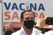 Doria durante vacinação contra Covid-19 no Estádio do Morumbi