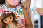 Segundo a Anvisa a grande maioria dos eventos adversos pós-vacinação é decorrente da administração do produto errado à faixa etária, da dose inadequada e da preparação errônea do produto