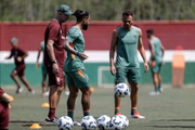 Otávio, em treino que o lesionou