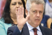 Joe Valle classifica Rollemberg de "centralizador e inseguro"