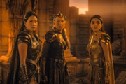 As Deusas e irmãs Hespera, Anthea e Kalypso são responsáveis pelo antagonismo em Shazam! Fúria dos Deuses