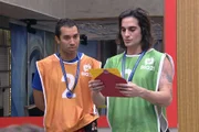 A amizade segue fora da casas
