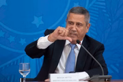 Assessor do general Braga Netto também foi detido