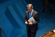Senador Collor de Mello discursa sobre os desdobramentos da Operação Lava Jato (Fabio Rodrigues Pozzebom/Agência Brasil)