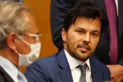Correios está na agenda de privatizações do Executivo