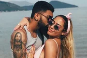 Gabigol chegou a deletar as fotos com Rafaella de seu Instagram
