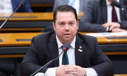 O deputado Rodolfo Nogueira, que classificou como "absurda" a intimação de Zambelli no plenário da Câmara