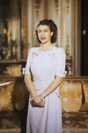 A então princesa Elizabeth em 1947. Ela ascendeu ao trono cinco anos depois