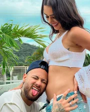 Este é o primeiro filho do casal, mas o segundo do jogador de futebol 