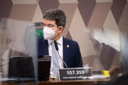 Vice-presidente da CPI da Covid, Randolfe Rodrigues