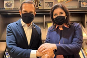 Simone Tebet se encontra com João Doria